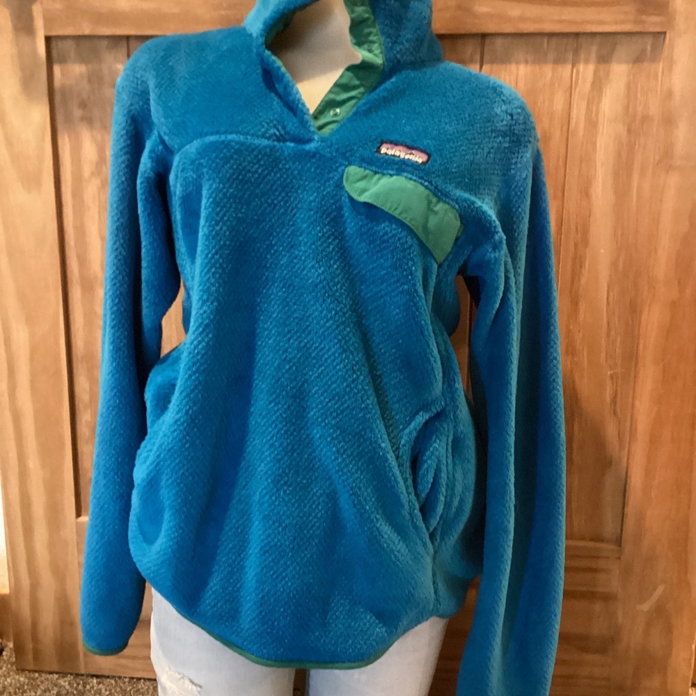 Patagonia pullover - image 1